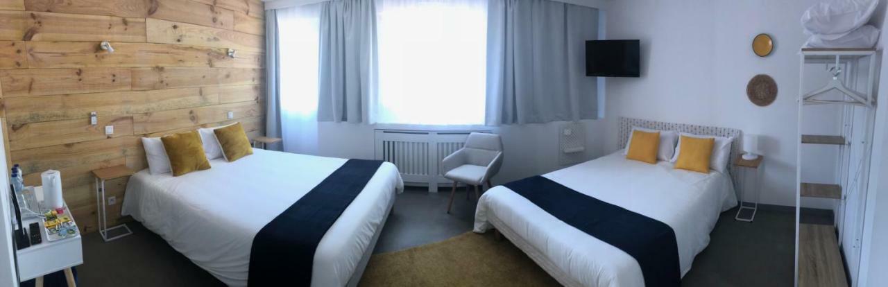 Hotel Du Lac D'Arjuzanx ภายนอก รูปภาพ